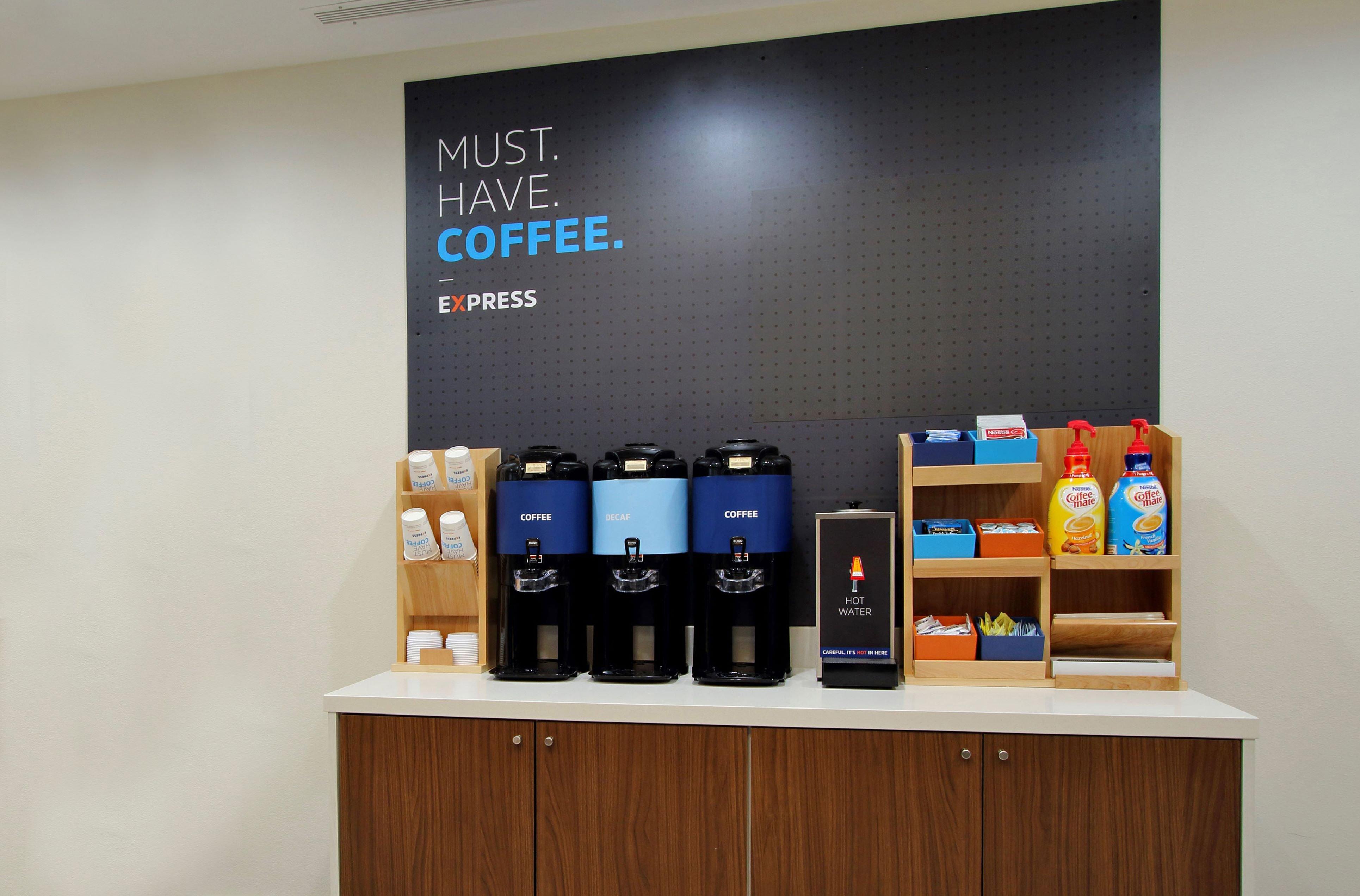 Holiday Inn Express & Suites - Detroit North - Roseville By Ihg المظهر الخارجي الصورة
